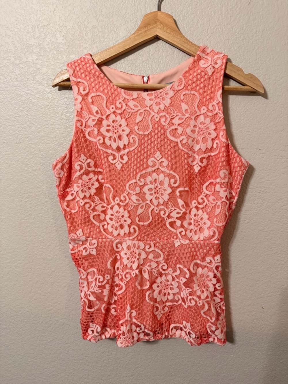 Sleeveless Coral Lace-Overlay Camisole